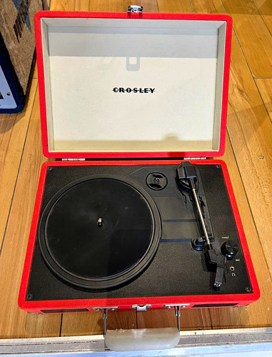 Crosley cr8005a red - crosley, cr8005a-or