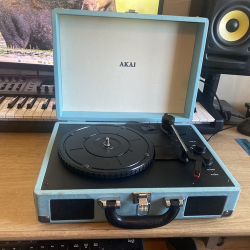 Akai record player a6001 - player,